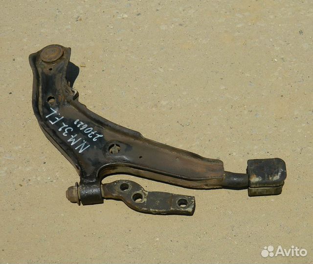 Рычаг передний левый Maxima A32