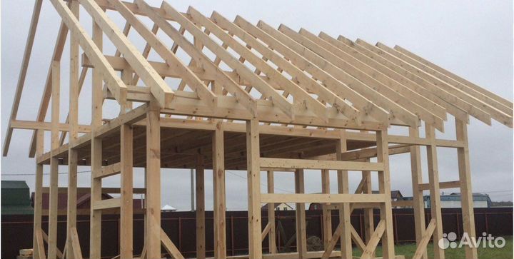 Бригада строителей