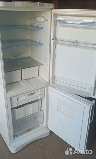 Холодильник Indesit, no frost, бу