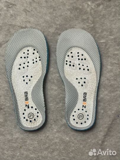 Кроссовки для девочки 21 размер