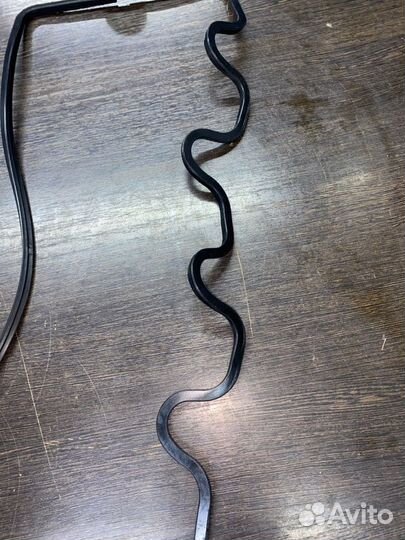 Прокладка крышки клапанов Mercedes-Benz E-Class