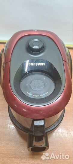 Пылесос samsung 1800w (контейнер)