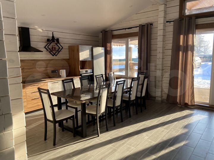 Коттедж 130 м² на участке 10 сот.