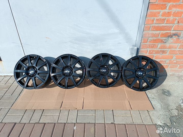 Литые диски R16
