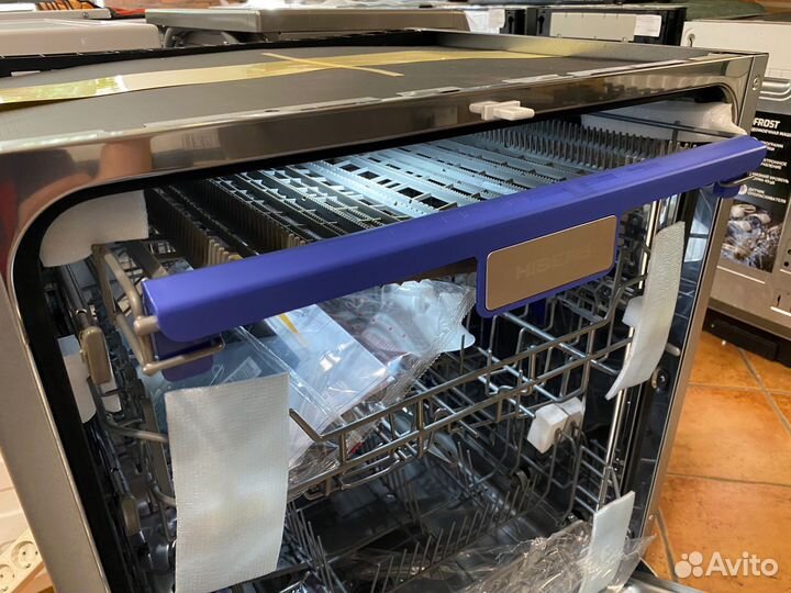 Встраиваемая посудомоечная машина hiberg I66 1431