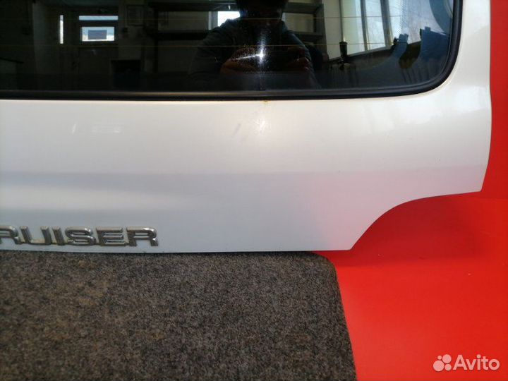 Дверь багажника Toyota Land Cruiser