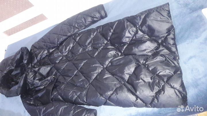 Продам куртку женскую
