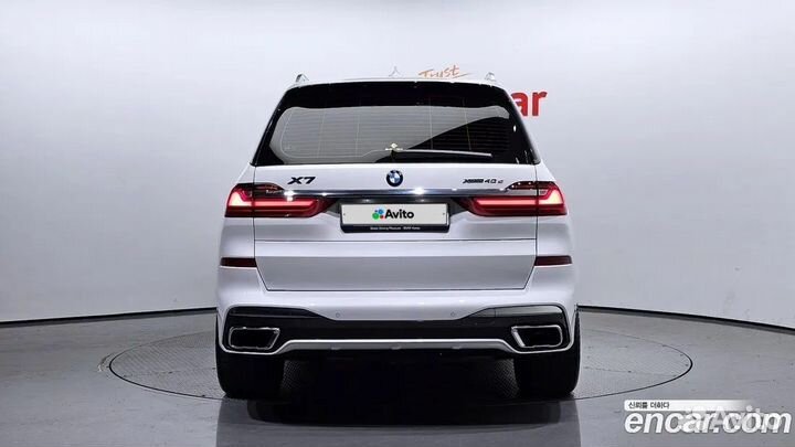 BMW X7 3.0 AT, 2022, 5 000 км