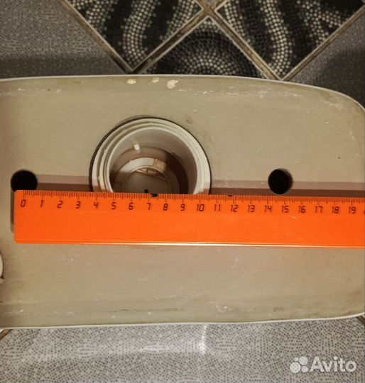 Бачок для унитаза новый