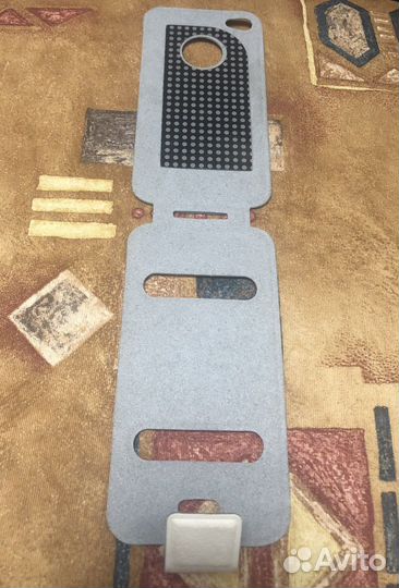 Продам новый чехол под iPhone 4 или 4s