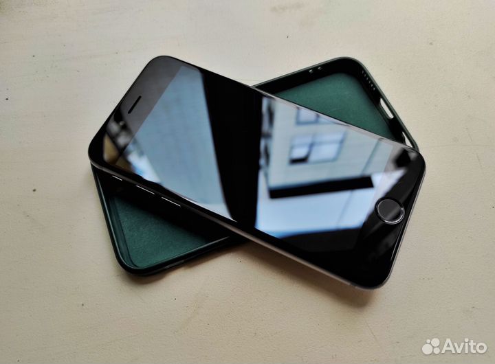 iPhone 6S, 16 ГБ