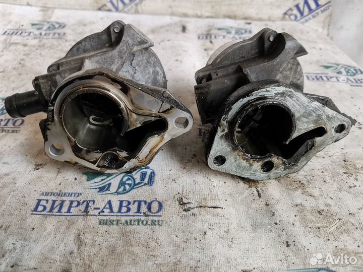 Насос вакуумный Renault Scenic II рестайлинг (2006