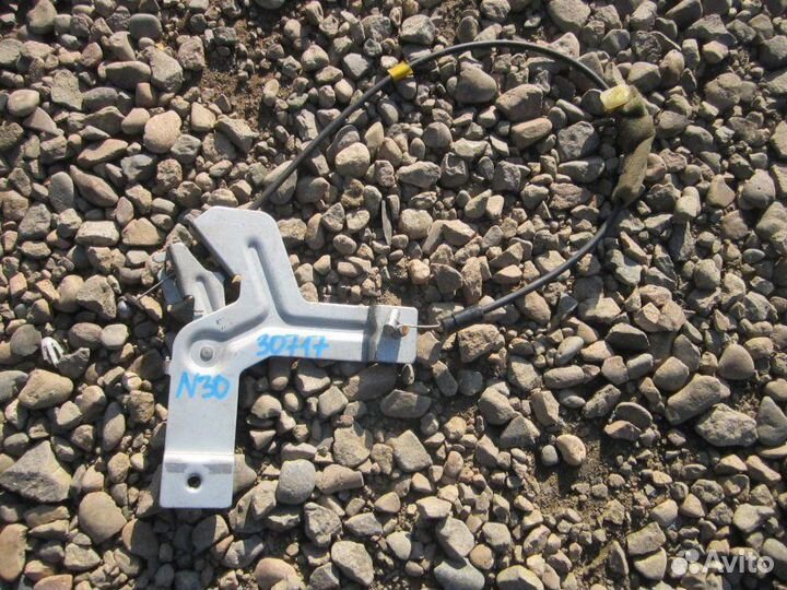 Тросик 5-й двери Nissan R'nessa N30 SR20DE 1998/2