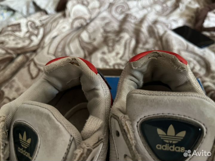 Кроссовки adidas оригинал