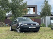 Volkswagen Golf 1.6 MT, 2002, 352 000 км, с пробегом, цена 700 000 руб.