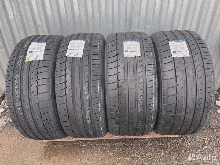 Triangle TH201 275/35 R20 и 245/40 R20 103Y