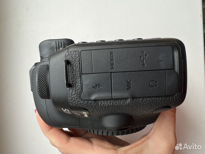 Canon eos 5d mark iv body (пробег 18 000)