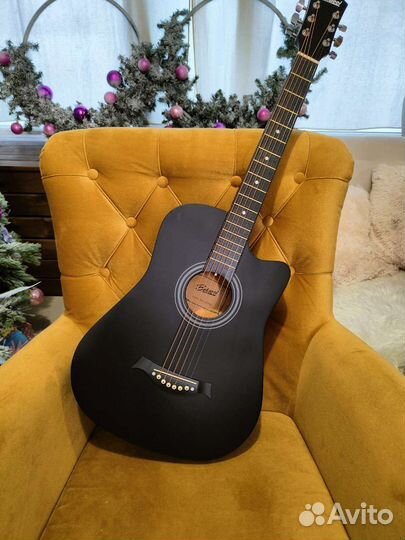 Гитара новая