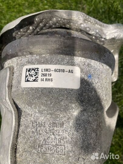 Подушка крепления двигателя Ford Explorer 6 U625