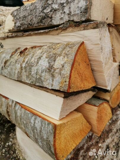 Колотые дрова на дачу