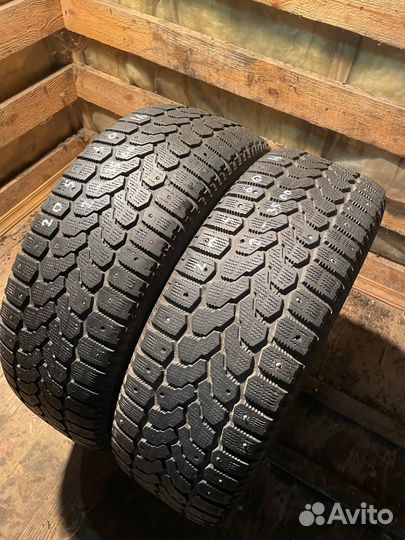 Yokohama Ice Guard F700Z 205/60 R16