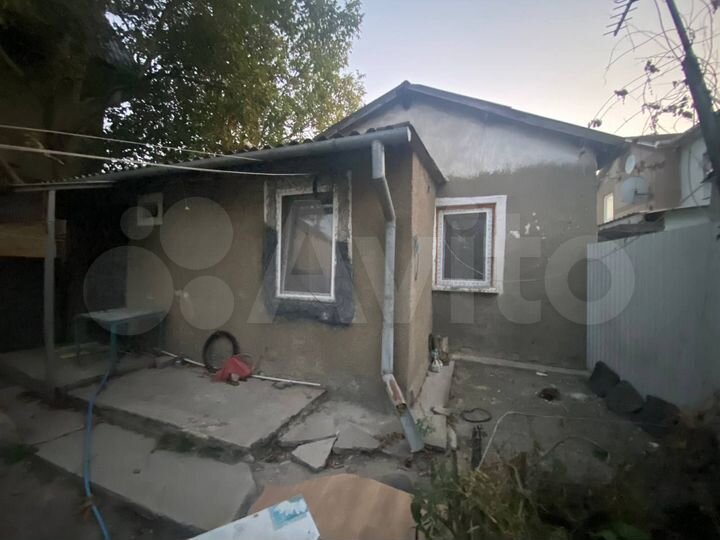 Дом 27,5 м² на участке 1 сот.