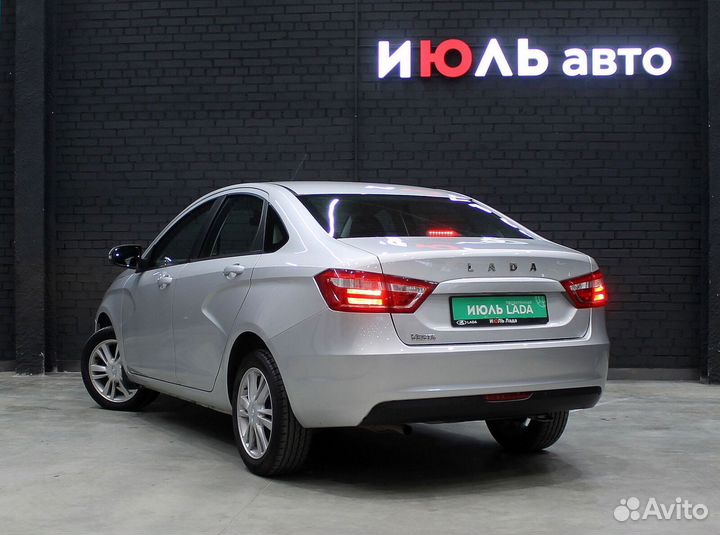 LADA Vesta 1.6 МТ, 2018, 28 300 км