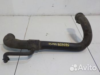 Патрубок системы охлаждения A6685002675