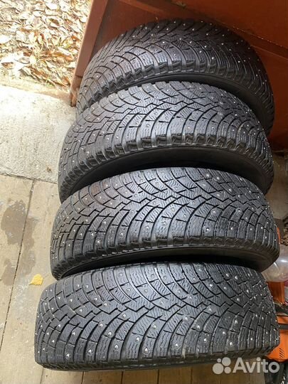 Pirelli Ice Zero 2 215/65 R17 100
