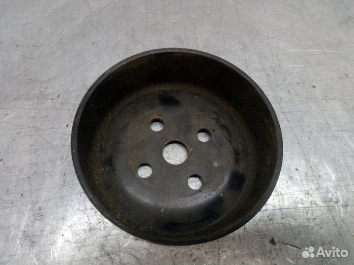 Шкив водяного насоса (помпы) Ford Focus 2