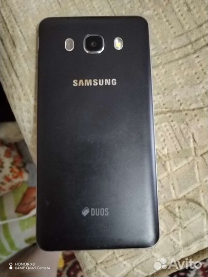 Телефон Samsung