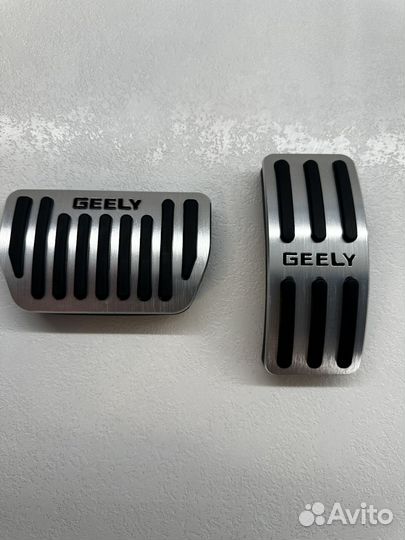 Накладки на педали Gelly Monjaro