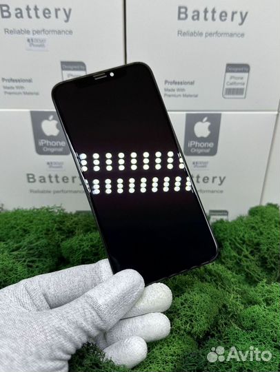 Дисплей iPhone X/XS