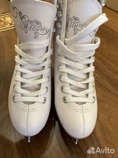 Коньки фигурные детские