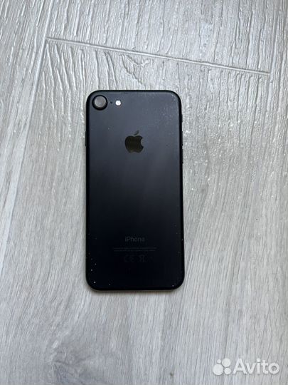iPhone 7, 32 ГБ