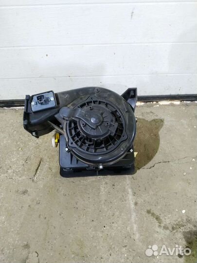 Моторчик печки Гранта Ваз 2190, 2191 Bosch