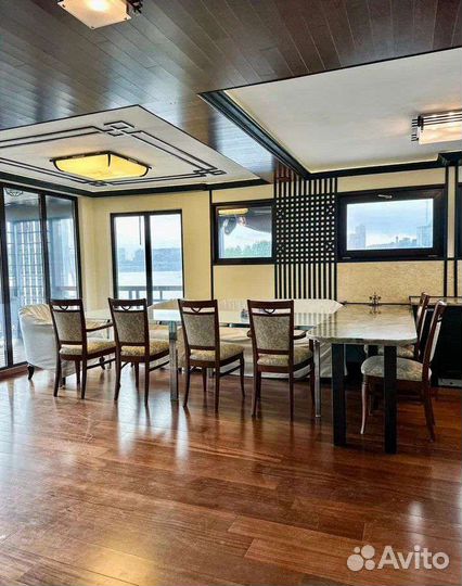 Аренда Luxuri хаусбота в японском стиле