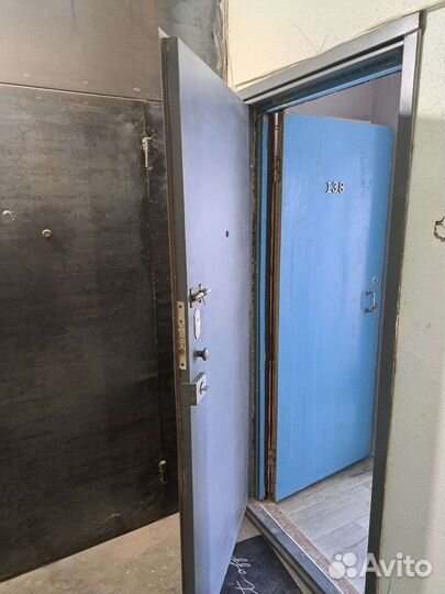 Дверь входная металлическая