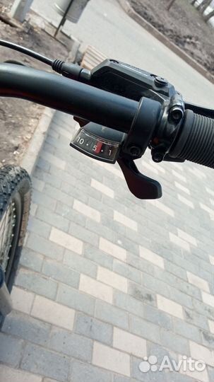 Горный велосипед полуфетбайк