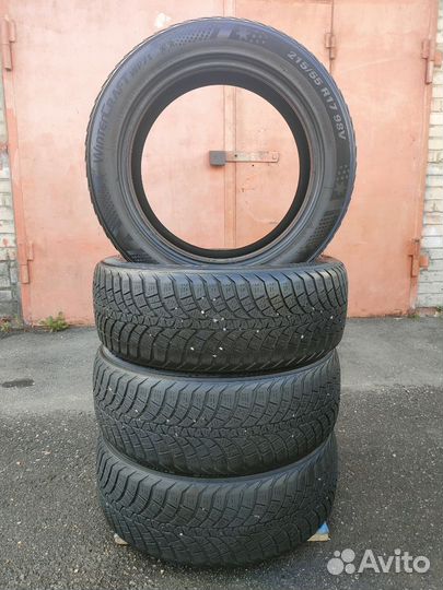 Kumho WinterCraft WP71 215/55 R17 98V