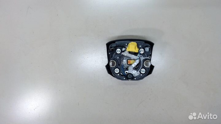 Подушка безопасности водителя Audi Q3 2018, 2021