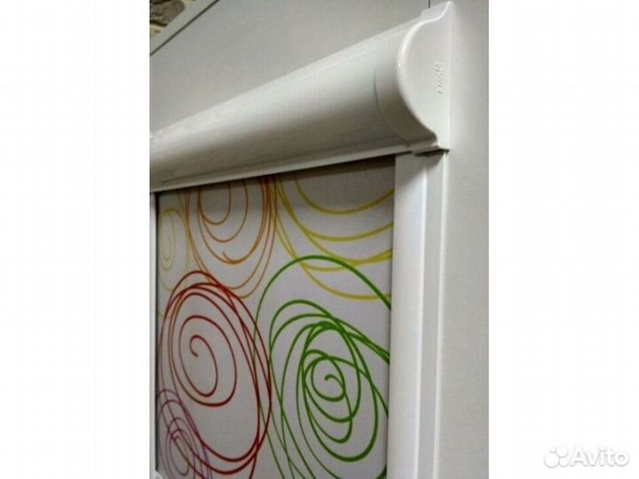 Кассетные рулонные шторы для детской J088