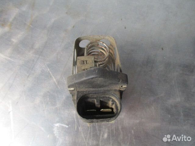 Резистор Renault Symbol LB0C K4J 712 2006