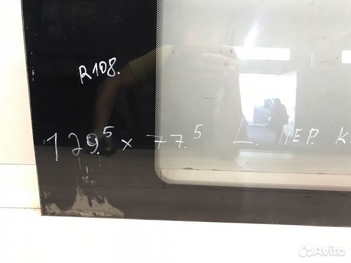 Стекло левое Mercedes Sprinter W904 OM611 2008