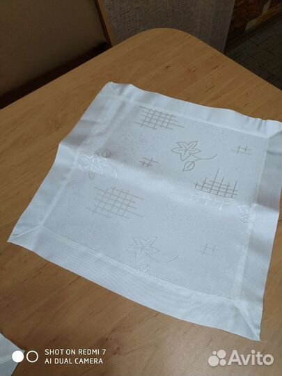 Скатерть, салфетки, кольцо для салфеток