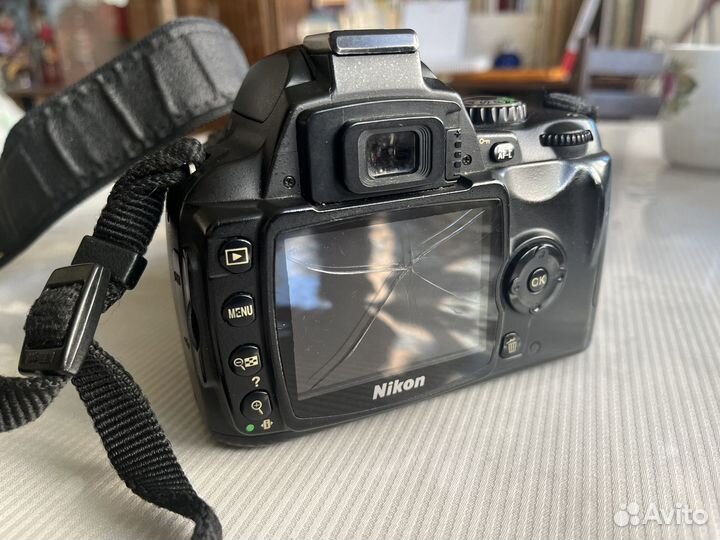 Зеркальный фотоаппарат Nikon d40x