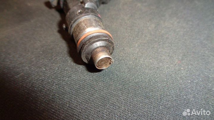 Форсунка инжекторная Nissan X-Trail (T31)