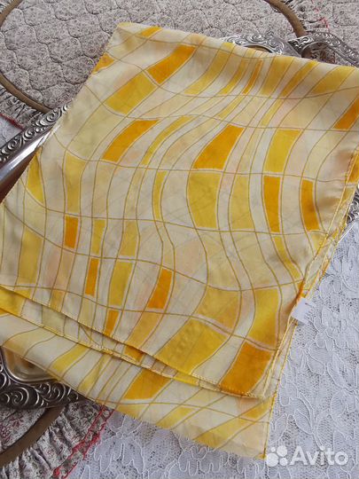 Тонкий нежный винтажный шарф