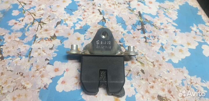 Замок двери багажника шкода октавия а5