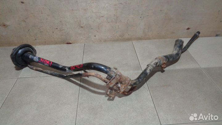 Горловина топливного бака Mazda 3 (BK)